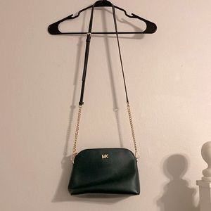 Michael kors crossbody purse